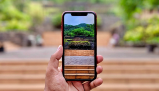 هاتف آيفون XR