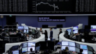 البنوك الإيطالية تصعد بأسهم أوروبا عند الإغلاق