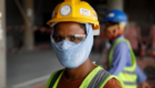 الهند تحذر رعاياها من مخاطر العمل في قطر