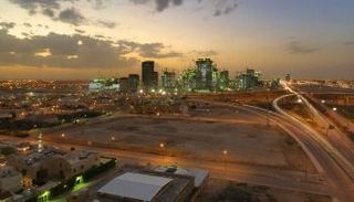 السعودية تسعى لتنويع الاقتصاد بعيدا عن النفط