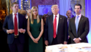 ترامب يقاضي "بنكين" لمنع تسليم سجلاته المالية للكونجرس