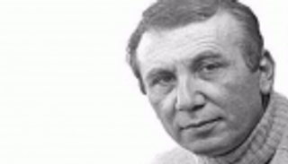 في ذكرى وفاته.. "نزار قباني" محامي المرأة والمدافع عن الحب