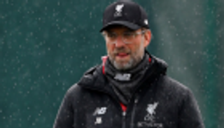 كلوب: ليفربول ليس مرشحا للفوز على برشلونة