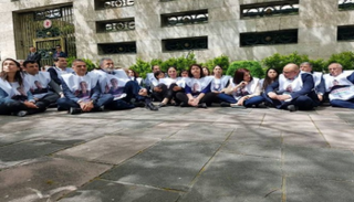 نواب يعتصمون بالبرلمان بعد إضراب 15 معتقلا بسجون أردوغان 