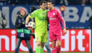 رونالدو يوجه رسالة دعم لكاسياس