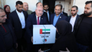 بالصور.. مليون مستفيد من حملة إماراتية لإغاثة اللاجئين في لبنان