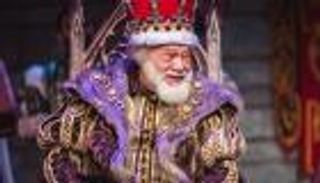 استمرار عرض مسرحية "الملك لير" في رمضان بمصر