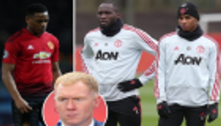 سكولز يوجه نقدا لاذعا لمهاجمي مانشستر يونايتد