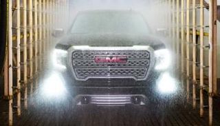 شاحنة جي إم سي GMC 