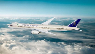 طائرة تتبع الخطوط الجوية السعودية