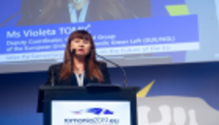 مرشحة للبرلمان الأوروبي ترفض منح تركيا عضوية "اليورو" لسياسات أردوغان