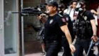 شرطة أردوغان تعتقل 127 متظاهرا في عيد العمال بإسطنبول