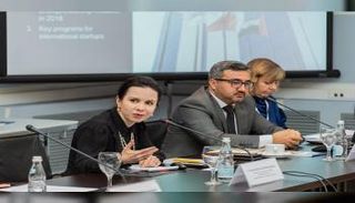 دبي تبحث استقطاب شركات التقنية العالمية