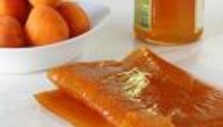 طريقة عمل قمر الدين في المنزل.. لفائف وعصير ومهلبية