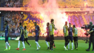 الوليد بن طلال يكافئ التعاون بمليون ريال