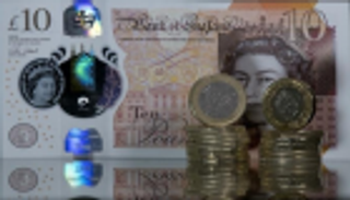 الإسترليني يقفز فوق 1.31 دولار وسط مطالب بإنجاز اتفاق "بريكست"