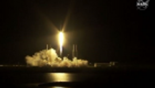 بالصور.. "فالكون 9" ينطلق بنجاح إلى محطة الفضاء الدولية