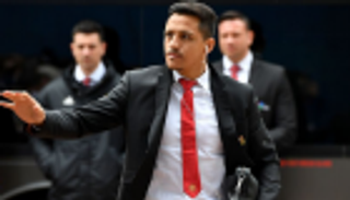 نيفيل: سانشيز لغز غامض في مانشستر يونايتد