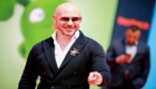 مغني الراب بيتبول: الموسيقى أنقذتني من الموت والسجن