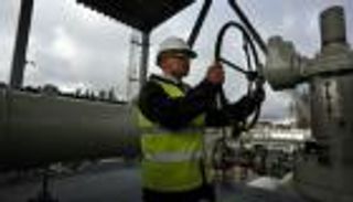 أوكرانيا تعلن بدء وصول النفط الروسي النظيف