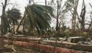 بالصور.. الإعصار "فاني" يقتل 33 ضحيةً ويشرّد مئات الآلاف في الهند