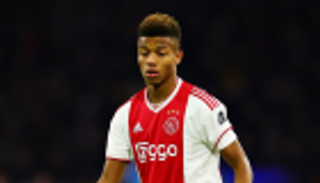 ليفربول ينضم لسباق التعاقد مع جناح أياكس