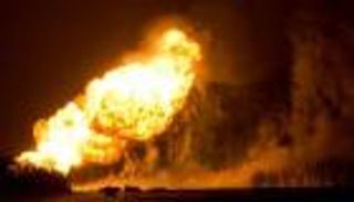 حريق بخط أنابيب روسي لنقل الغاز في الأورال