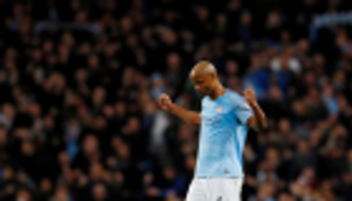 تقرير.. قائد السيتي يودع ملعب الاتحاد بالدموع وهدف للذاكرة