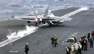 حاملة الطائرات لينكولن 