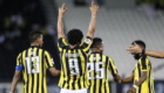 لجنة الانضباط تفرض غرامة مالية على الهلال واتحاد جدة