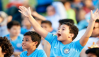 تجمع لجماهير السيتي في مواجهة حسم البريمييرليج بأبوظبي