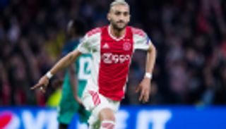 زياش يناطح ميسي في دوري أبطال أوروبا