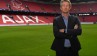 فان دير سار: دي ليخت سيرحل إلى إسبانيا أو إنجلترا