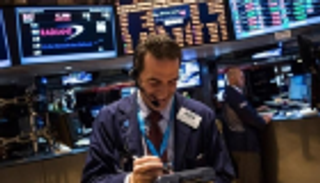 أسهم أوروبا تغلق مرتفعة بدعم انتعاش آمال التجارة بين أمريكا والصين