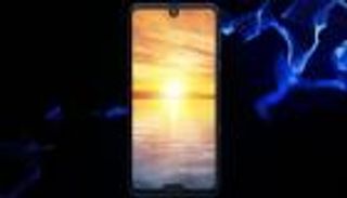 شارب تكشف مزايا أحدث هواتفها Aquos R3