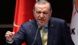 آلاف الأتراك يضحون بإجازاتهم لإسقاط أردوغان في إسطنبول مجددًا