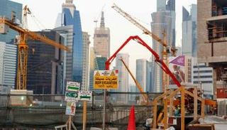 ارتفاع حاجة قطر الملحة للنقد الأجنبي