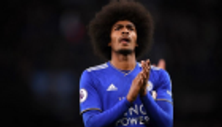 تغريدات عمرها 6 سنوات تكلف لاعب ليستر 6 آلاف دولار