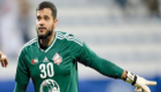 حارس الشارقة: لقب دوري الخليج العربي ما زال في الملعب