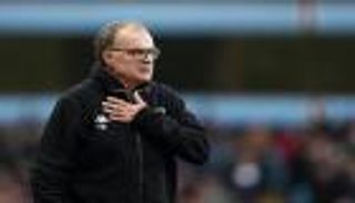 مدرب ليدز: إصابة لاعب للمنافس لن تدفعنا لإخراج الكرة