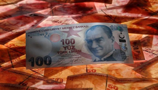 الليرة تسجل أضعف سعر لها في 8 أشهر