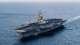 حاملة الطائرات الأمريكية إبراهام لنكولن- أرشيفية