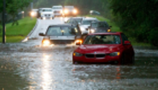 أمطار غزيرة على ساحل الخليج الأمريكي.. ومخاوف من حدوث فيضانات