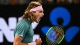 تسيتسيباس: الفوز على نادال من أصعب الانتصارات في مسيرتي