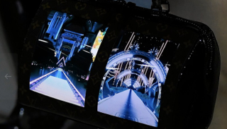 حقيبة لويس فيتون بشاشتين