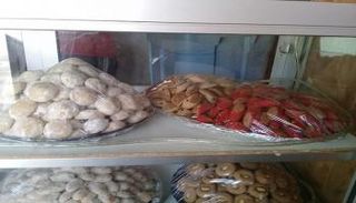 الحلويات والكعك.. أطباق جديدة تغزو موائد إفطار الموريتانيين