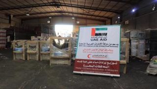 الإمارات توزع برادات المياه على المساجد بالمحافظات اليمنية المحررة