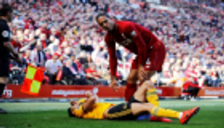 فان ديك "حائط منيع" لليفربول في الدوري الممتاز