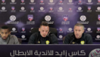 مدرب الوصل يرد على شائعات انتقال لاعبه إلى العين