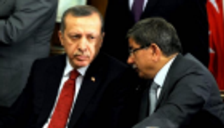 ردا على سياسة أردوغان.. داود أوغلو يعلن عن حزبه الجديد خلال أيام